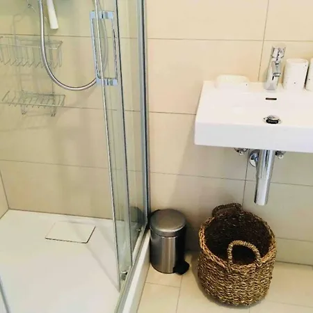 Chic 100m2 Flat In Center With Terrace And Parking Appartement
